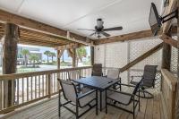 The Surf Shack by Gulf Coast Getaways - B&B Pensacola Beach