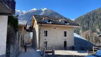 Chalet de charme 190m2, La Lauzière, ski à pieds - Bed and Breakfast