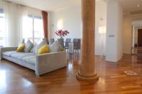 Three-Bedroom Premium Apartment with Balcony - Corso di Porta Romana 52