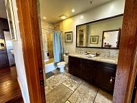 Hamilton Cove 158 - B&B