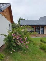 Zakatek Baltyku - domki nad morzem i jeziorem - Ferienwohnung Jezierzany