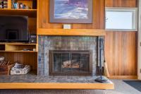 Breakers Beach House 7 - Meredith Lodging - Bed and Breakfast Neskowin