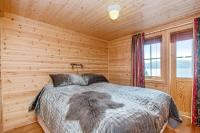 Seaside Cabin Tjeldøya with Views Car and Rental Deal - Ferienwohnung Tofte