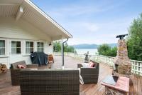 Seaside Cabin Tjeldøya with Views Car and Rental Deal - Ferienwohnung Tofte
