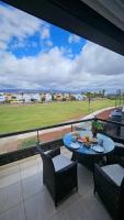 Santa Marina Penthouse Apartment in Amarilla Golf, San Miguel de Abona, Tenerife - Ferienwohnung San Miguel De Abona
