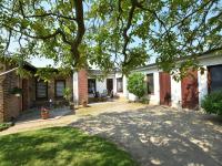 Hecht - B&B