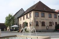 B&B Ipsheim - Schwarzer Adler - Hotel Garni - Bed and Breakfast Ipsheim