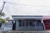PD 4R3BR 20pax Private Pool Near To the beach - B&B