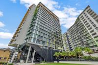 Central Apt Close to Hospital with Pool and Car Park! - Chambres d’hôtes Brisbane
