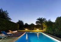 Cuevas del Pino Turismo Rural y Emocional SL - Bed and Breakfast Villarrubia