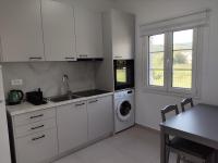 Two-Bedroom Deluxe Apartment with Balcony