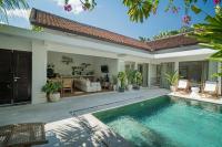Villa Lemone by Bali Villa Solutions - B&B Seminyak