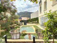 Monaco 2bdr luxury apartment, private garden&pool - Bed and Breakfast Beausoleil