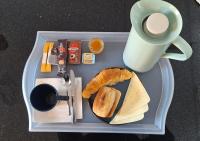 Hostal Santa Calma - Bed and Breakfast Marbella