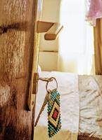 Dreibettzimmer mit Gemeinschafts-WC