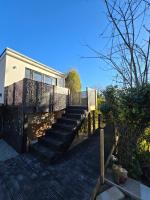 Treetops Studio Apartment - Chambres d’hôtes Penn