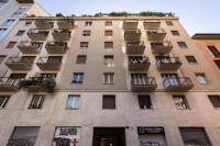 Cozy and modern two bedrooms Parco Sempione - Mirable PM - Bed and Breakfast Milaan