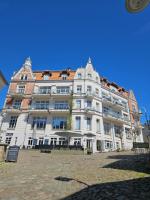 Ferienwohnung mit Meerblick & 2 Balkonen - B&B Sassnitz