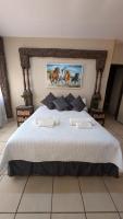 Deluxe Double Room (2 Adults + 1 Child)
