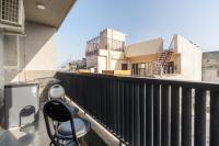 Homlee-Anupam 3BHK-Lift-Parking-Saket-Max Hospital - B&B