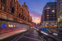 Modern Knightsbridge Apartment with Balcony Overlooking Harrods Prime Location - B&B