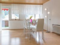 Studio-Apartment mit Balkon