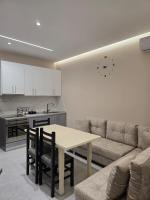 Kejdi Golem Central Apartment - B&B Golem