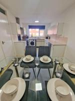 3 Bedroom Northenden Home by City SuperHost - B&B Wythenshawe