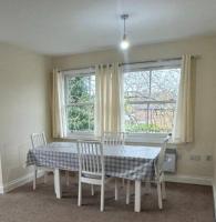 Quiet Residential Apartment with amenities locally - Ferienwohnung Lewisham