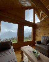 House In The Mountains-Heshkili - Chambres d’hôtes Heshk’ili
