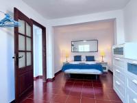 Appartamento con 3 Camere da Letto