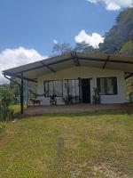 Casa de campo en La Vega, hermosa vista, con Internet y parqueadero - Chambres d’hôtes