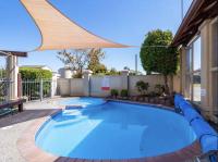 3BR with views, close to lake and town - B&B Taupo