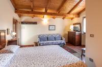 Camera Matrimoniale con Letto Supplementare