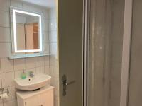 Apartment Domblick - Smart-TV - Gratis Stellplatz - Einzelbetten - 5 - B&B Erfurt