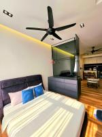 Modern Retreat Apartment (Dryer and Washing Machine)