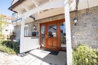 SCHLOSSBERG RESIDENCES - Betthupferl - Self Check-In Design Studios Aschaffenburg - B&B Goldbach