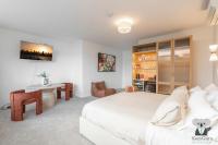 KozyGuru | Forestville | Boutique Style Studio Apt - B&B Forestville