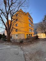 Linen Tree Apartment - Bed and Breakfast Băile Herculane