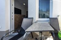 GREEN & CONNECTED by JR City Apartments - Bed and Breakfast Wenen