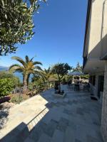 Villa EnaS - Bed and Breakfast Trpanj
