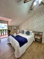 Doppelzimmer mit Whirlpool und Balkon