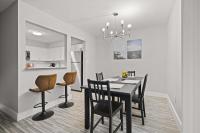 Spacious & Stylish Stay in Rochester Prime Spot - B&B Rochester Hills