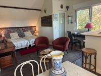 Un havre de paix en Berry - Bed and Breakfast La Châtre