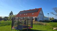 Sonnenwiese Großzügiges Haus mit Kamin nahe Ostsee - Ferienwohnung Kalkhorst