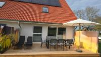 Sonnenwiese Großzügiges Haus mit Kamin nahe Ostsee - Ferienwohnung Kalkhorst