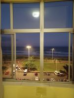 Frontline Holiday apartment - Chambres d’hôtes Durban