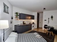 Paradise Garden Sweet Studio - Bed and Breakfast Limasol