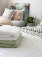 Tropicana Bijou - Studio & Spa - B&B