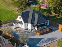 Mariska Villa - B&B Izvoru Mureșului